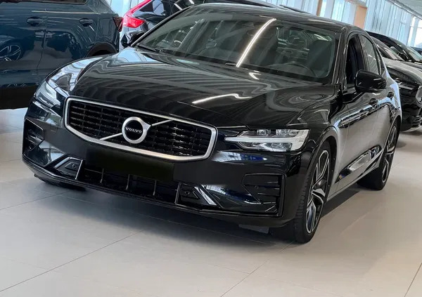 halinów Volvo S60 cena 129900 przebieg: 124000, rok produkcji 2020 z Halinów